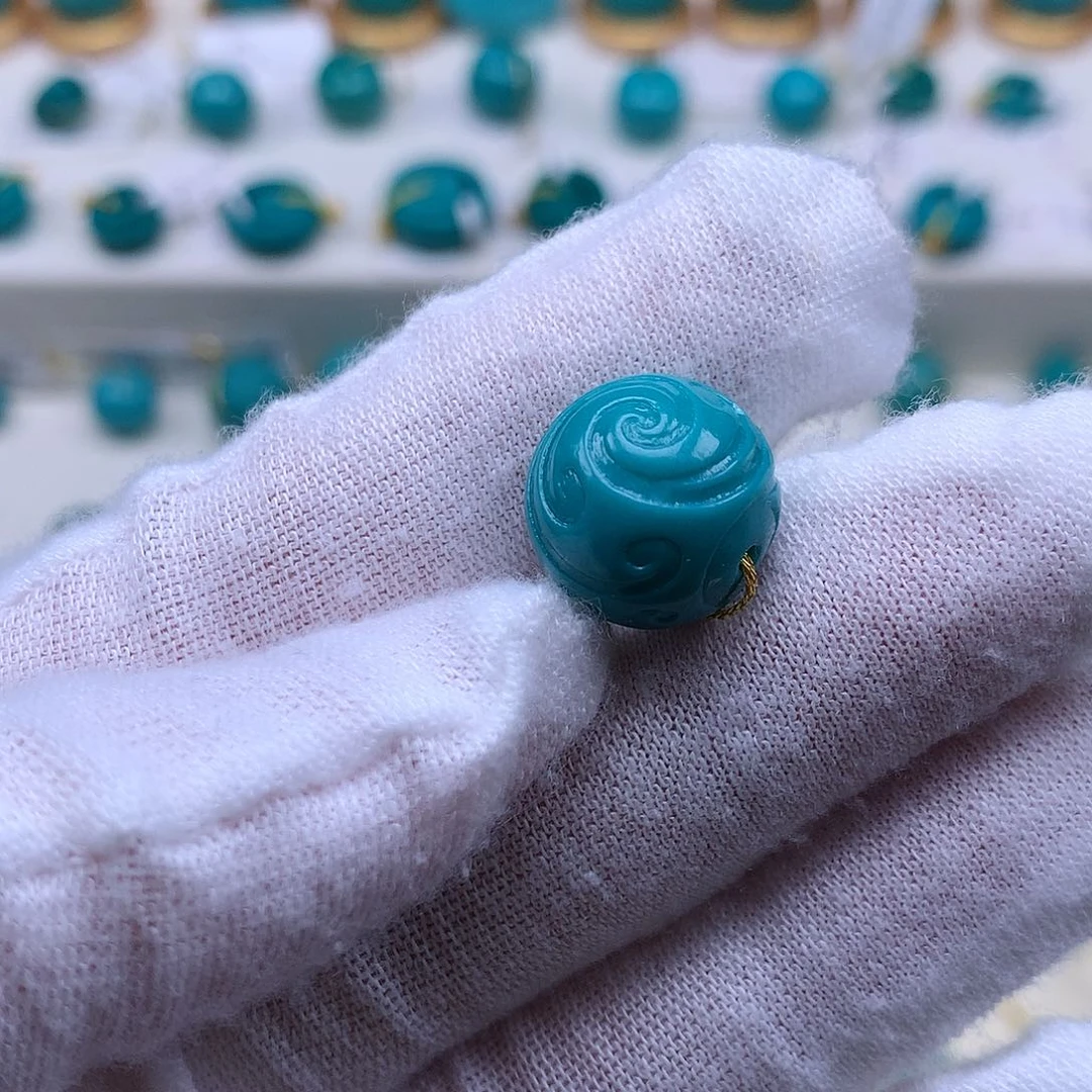 绿松石未镶嵌绿松石配饰就**吧