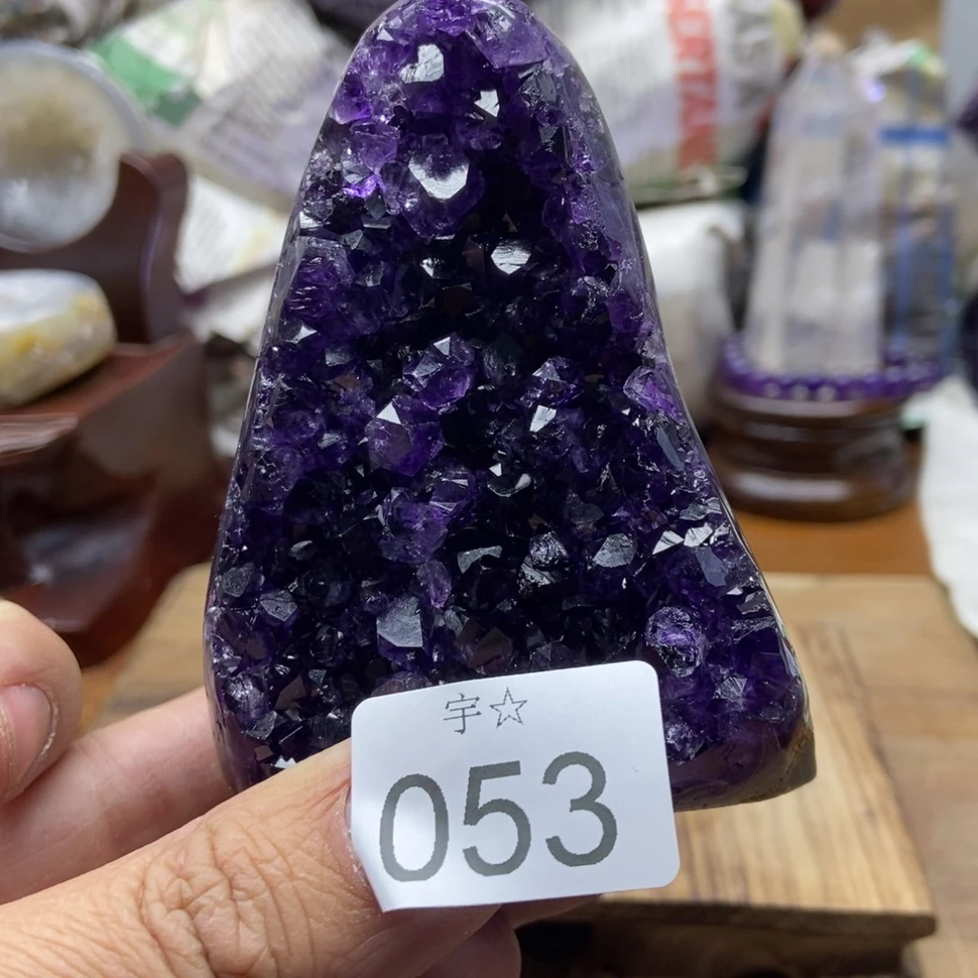 紫晶大型摆件（非配饰）未镶嵌