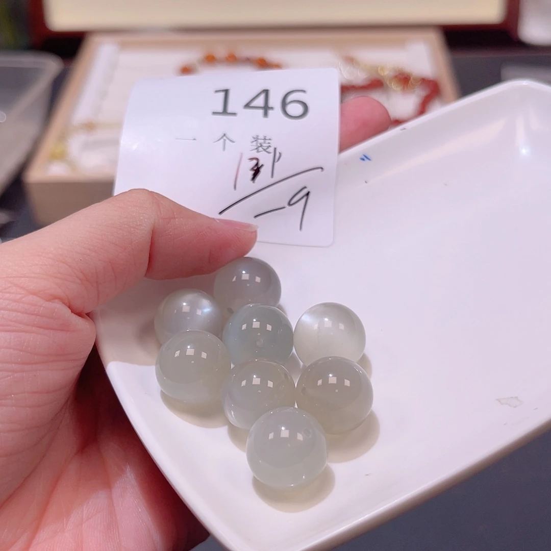 未镶嵌珠宝半成品水晶146 。