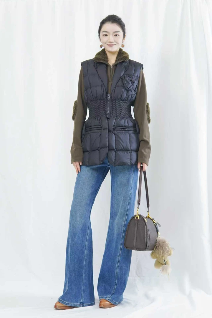CHUN·「凯利亚修身羽绒服马甲」 时尚短款百搭保暖韩版修身文艺简约