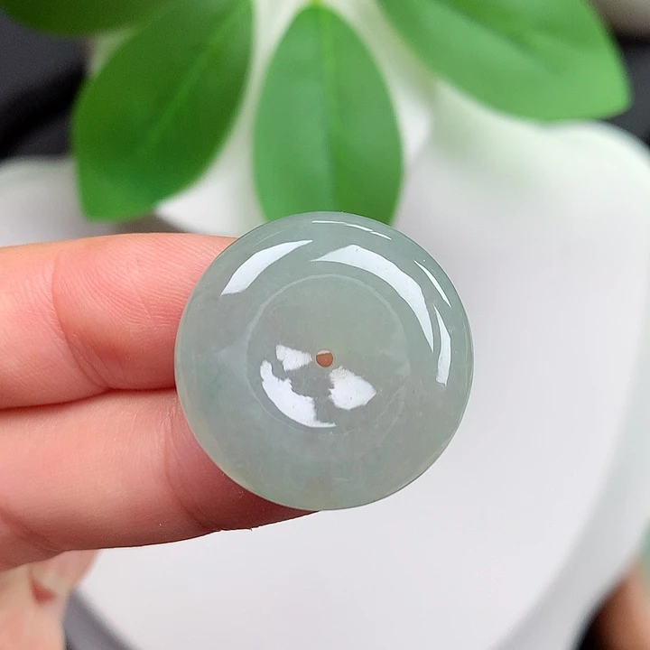 翡翠未镶嵌颈饰平安扣23.7x5.7mm