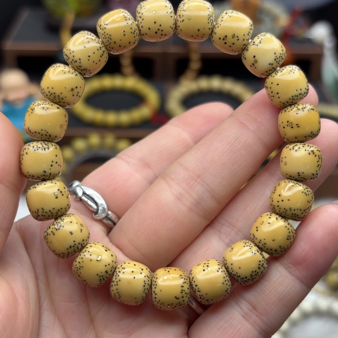 星月菩提吊坠赤****馆原生态