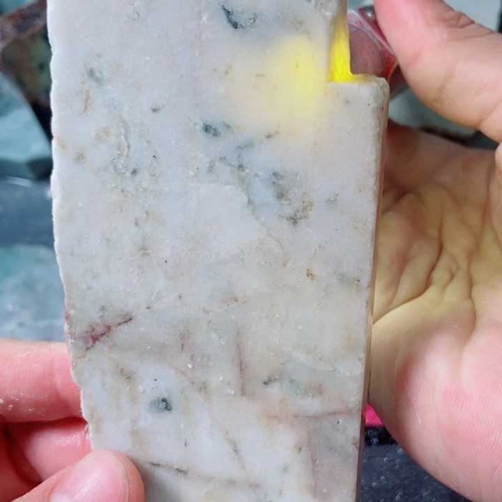 翡翠未镶嵌颈饰天然翡翠