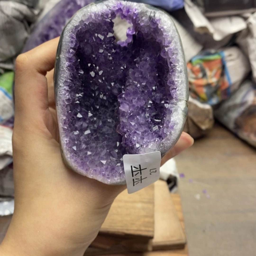 未镶嵌水晶大型摆件（非配饰）