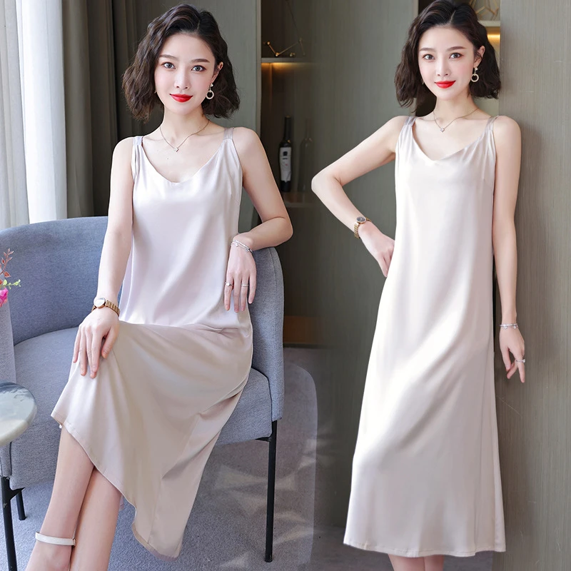 2025年感法式缎面醋酸米色吊带连衣裙女夏收腰丝修身长裙子大码
