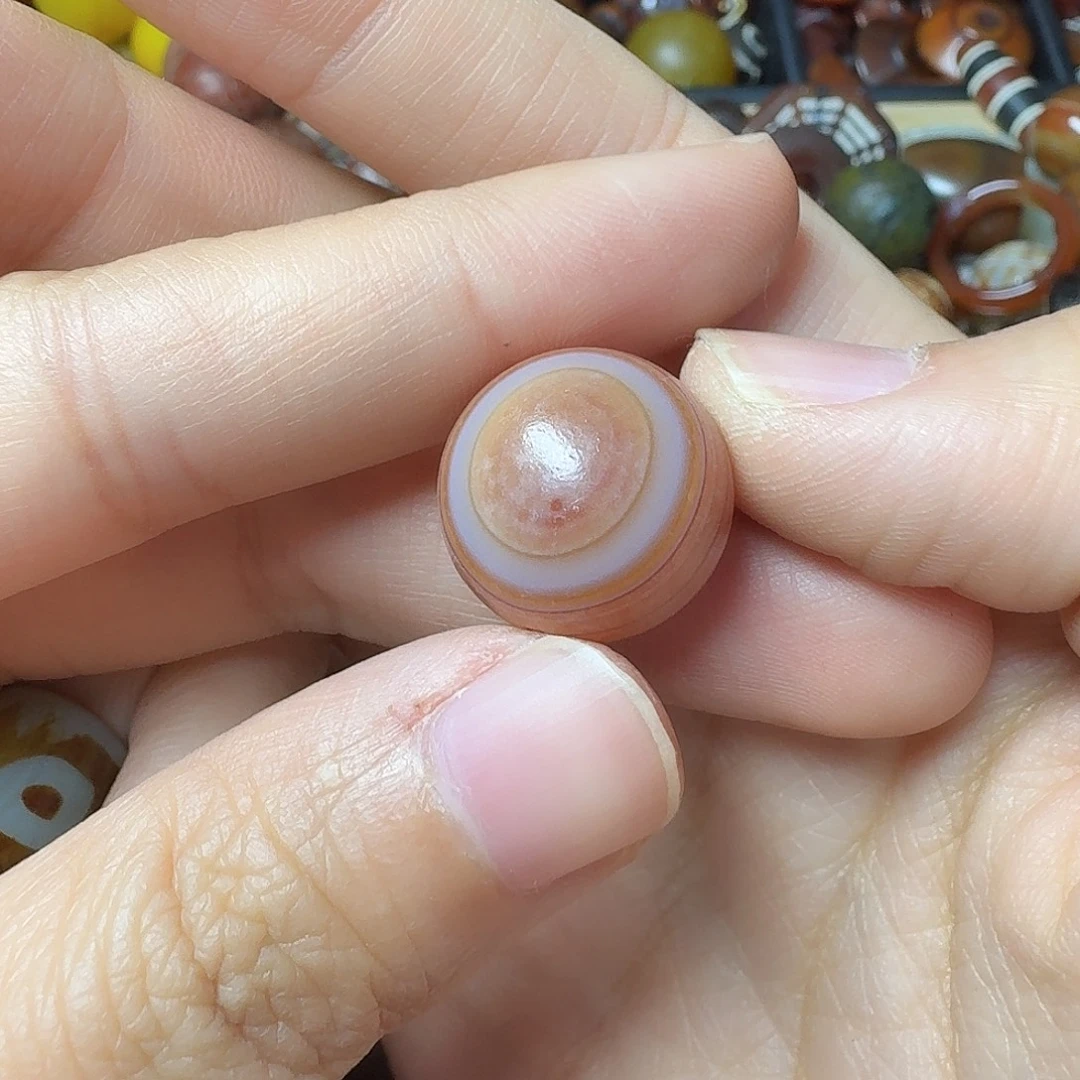 分***行玛瑙/玉髓未镶嵌30包邮