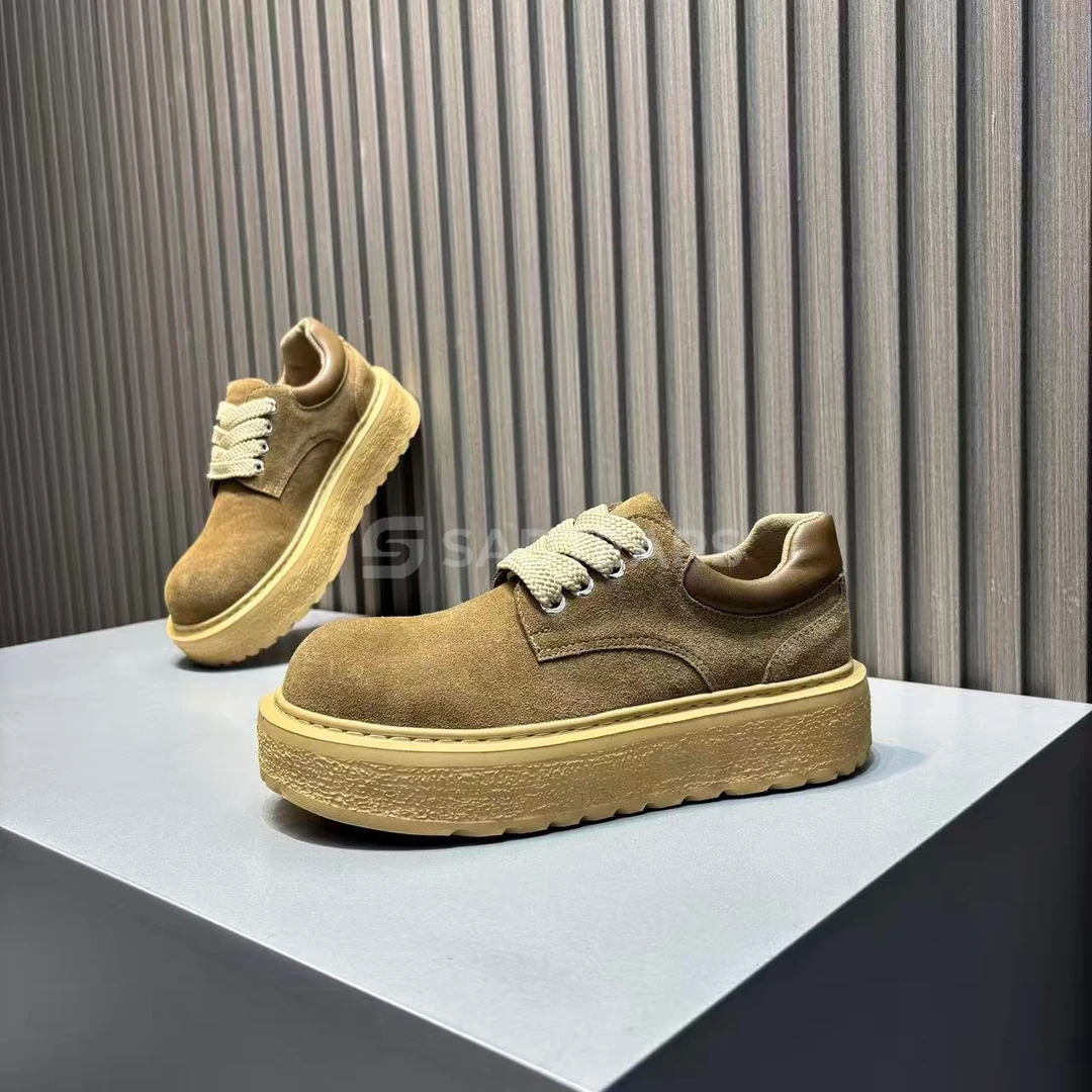 高端轻奢男鞋秋季新款时尚百搭潮鞋轻便舒适厚底增高运动休闲鞋