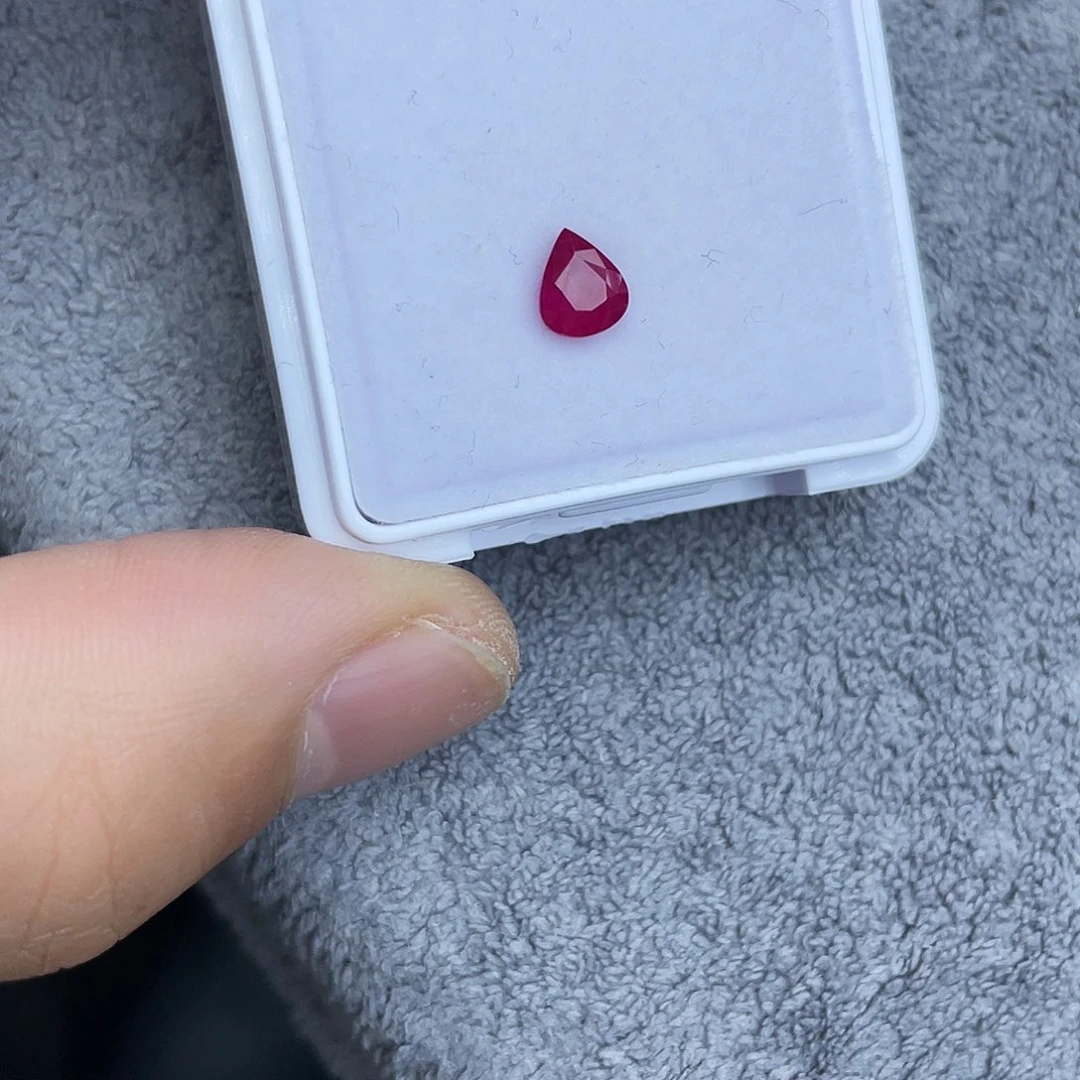 红宝石裸石1.046Ct