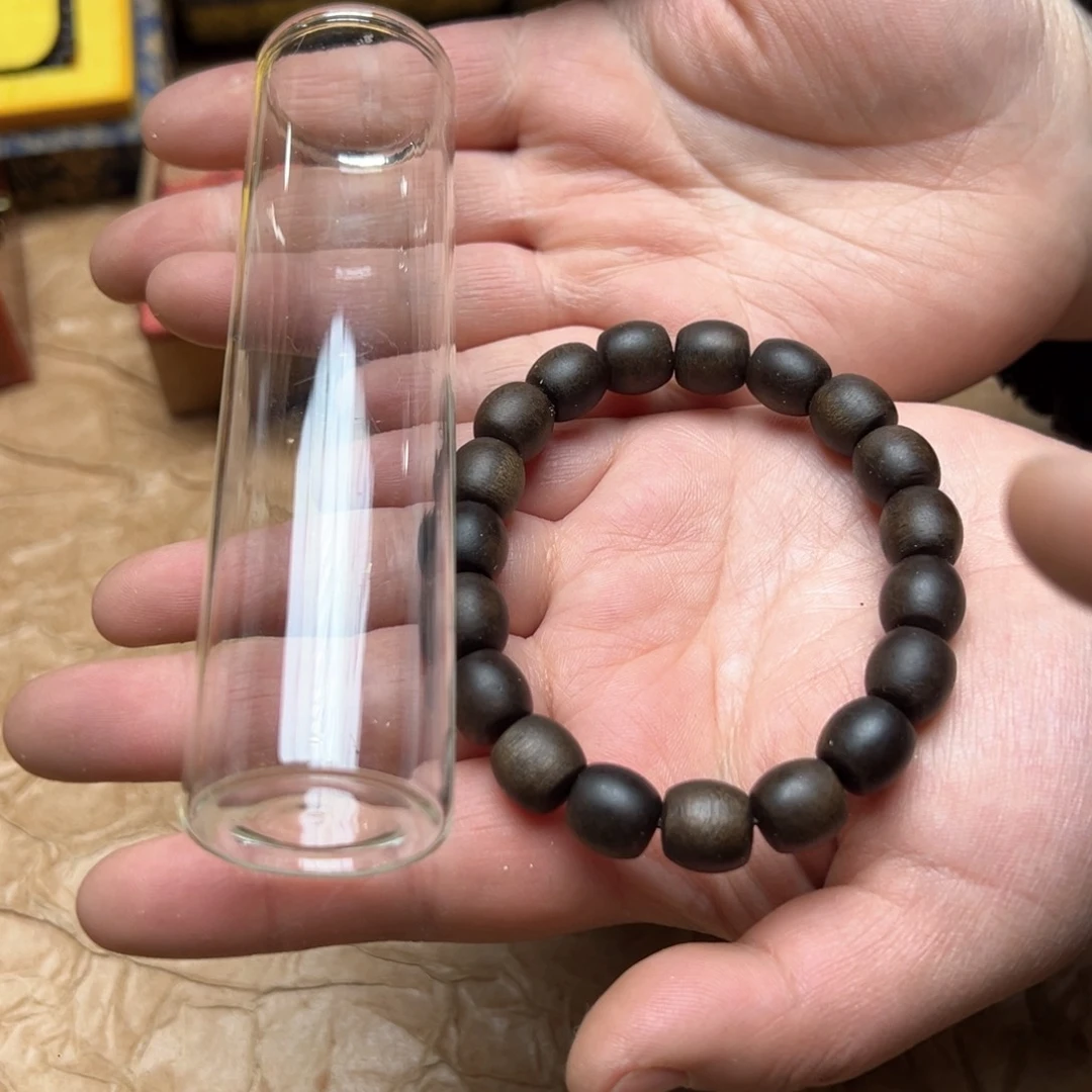 大叶紫檀（黑酸枝木类）