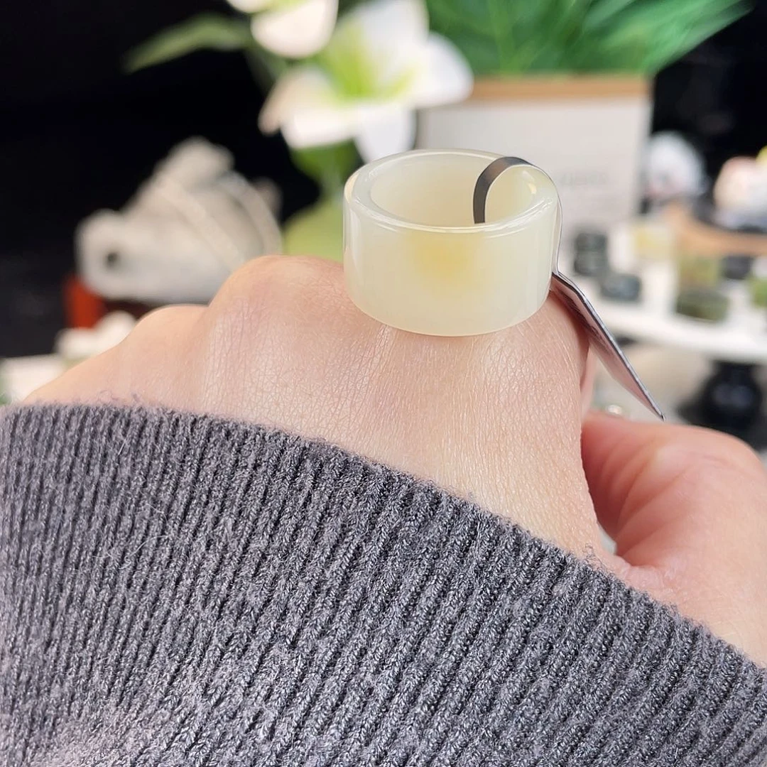 和田玉未镶嵌戒指E14糖白圆切16.1带24h