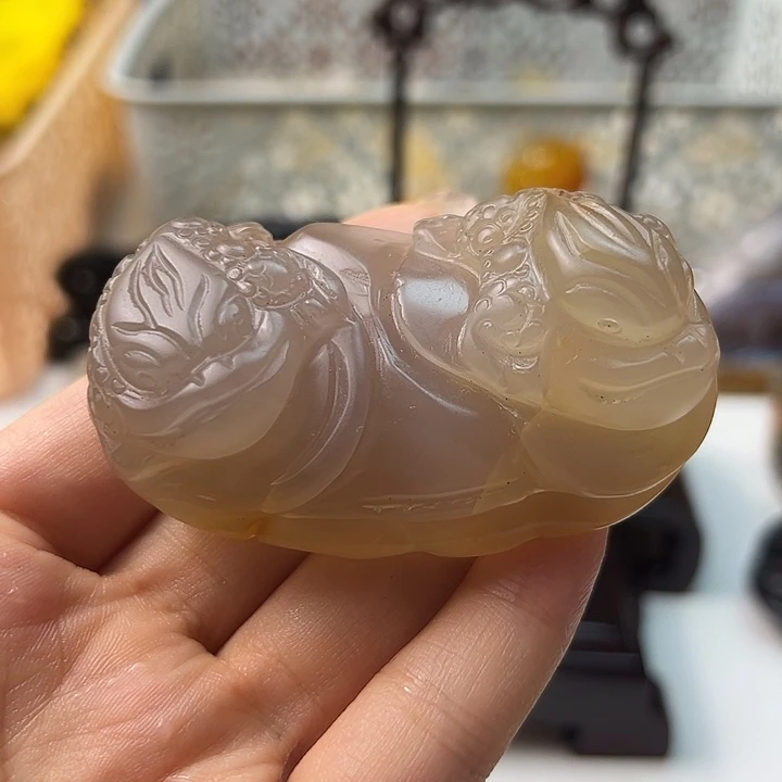 玛瑙/玉髓颈饰合金
