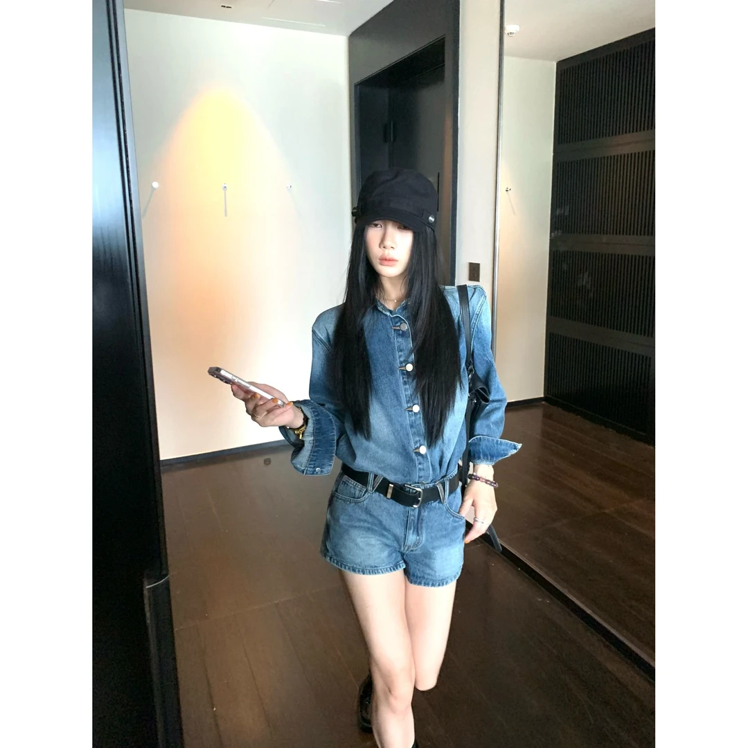 70不是七十【时光染蓝】早秋牛仔洗水宽松长袖外套短裤女套装