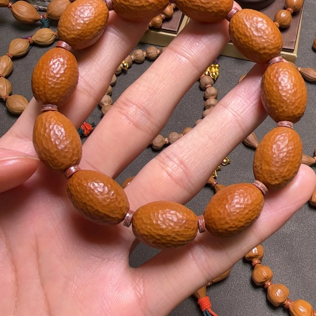 手串/手链橄榄核1.4钻枣