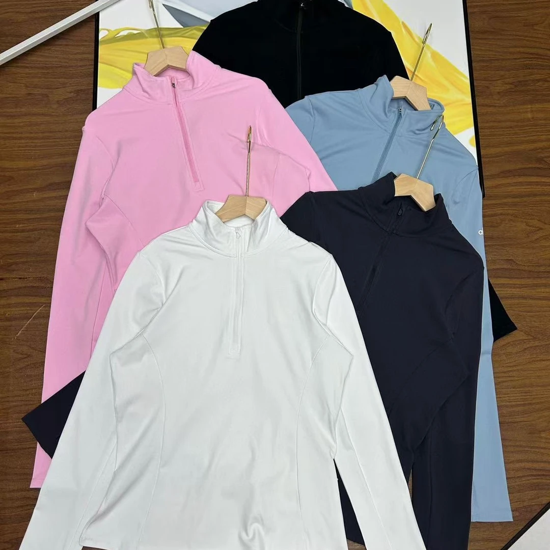 alo 简约酷女孩穿搭秋季健身修身版型立领运动长袖瑜伽服