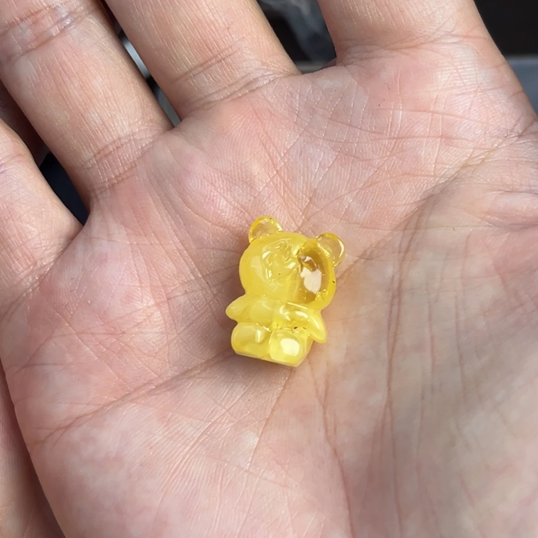 琥珀未镶嵌裸石小熊07