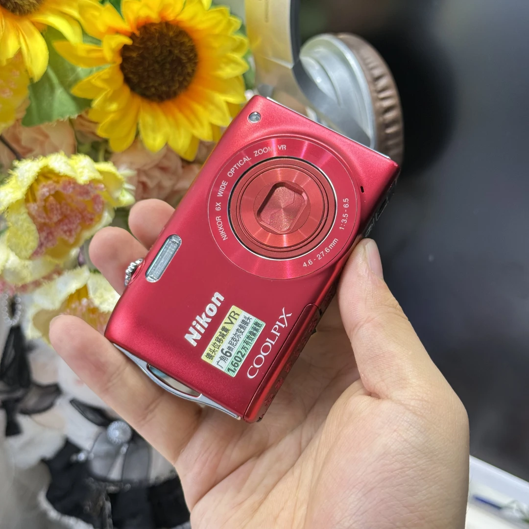 9新 Nikon/尼康 尼康s3300色彩感好1600万像素滤镜多带配件