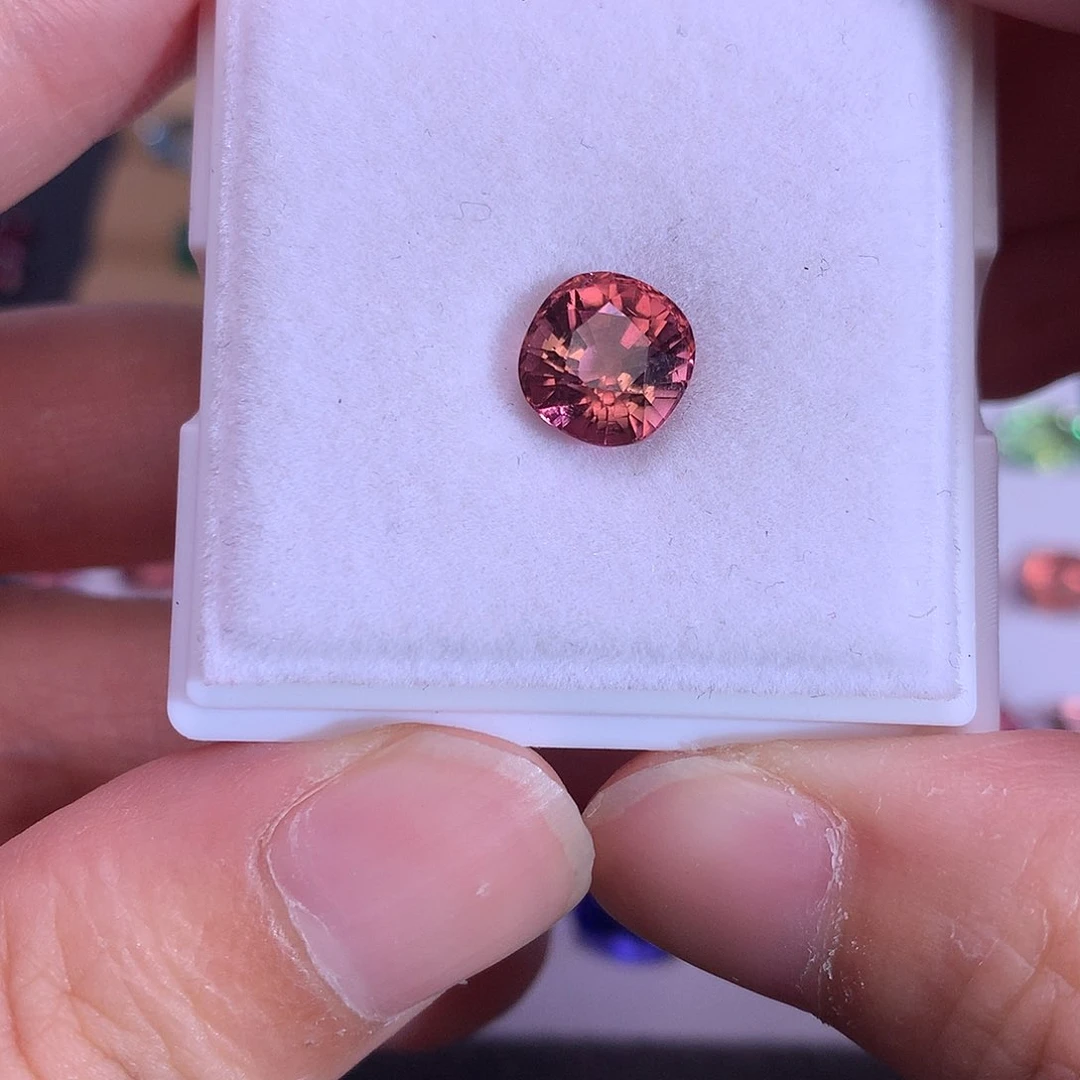 碧玺珠宝奇石未镶嵌2.9ct