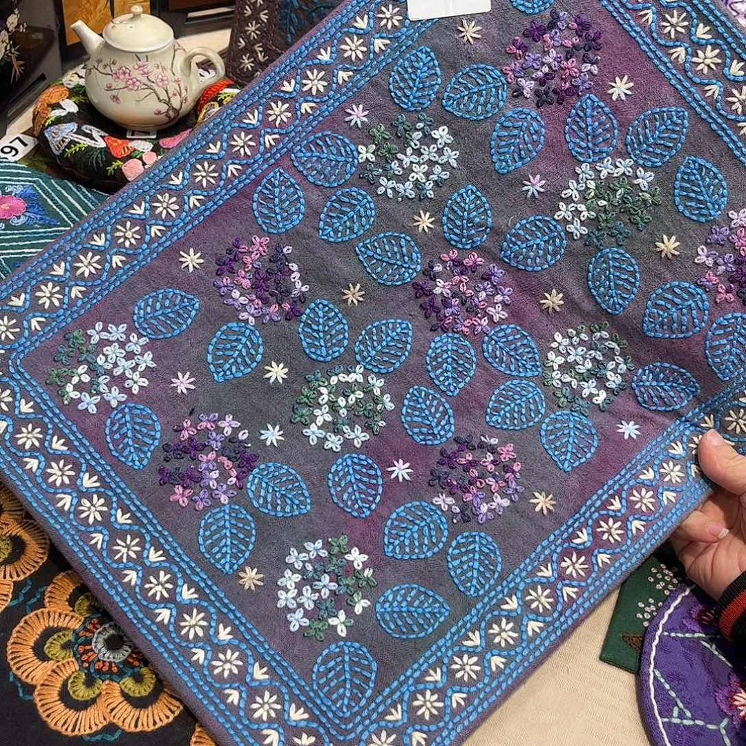 规格30.40刺子绣茶席