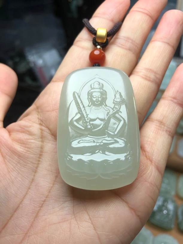 天然和田玉老矿晴水双面精雕虚空藏菩萨