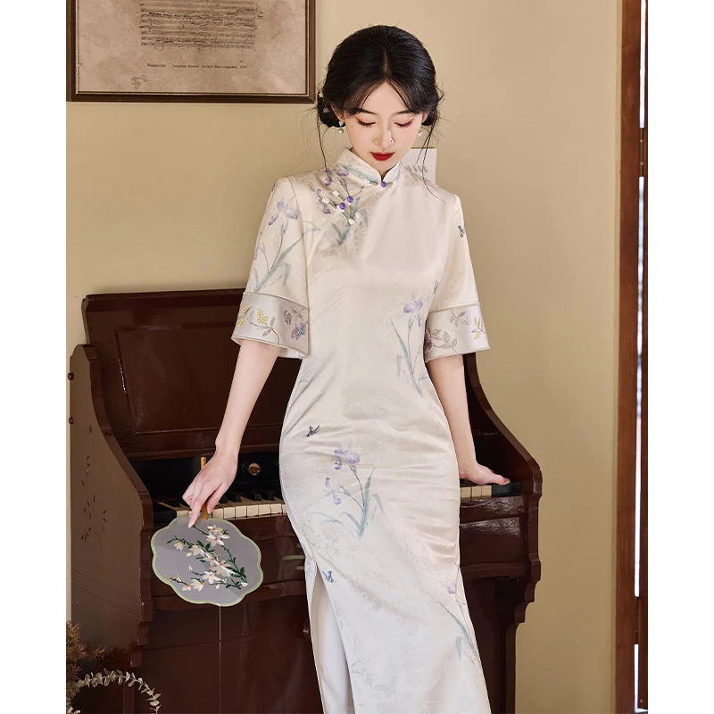 白色旗袍新中式轻奢高级感日常复古气质高贵七分袖国风改良连衣裙