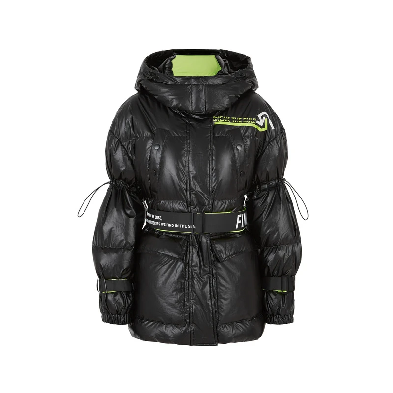 S·DEER圣迪奥女装连帽撞色字母收腰白鸭绒黑色羽绒服S21482413