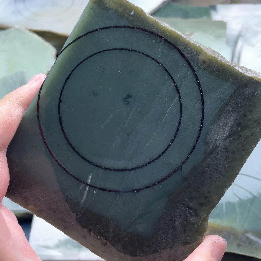 和田玉未镶嵌定制手镯蒸**豉