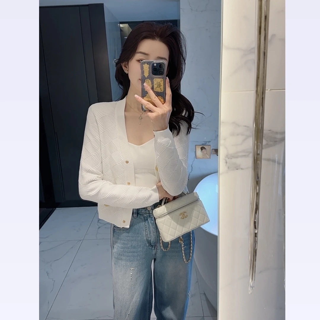 【大静静】法式风情~金扣针织衫2211