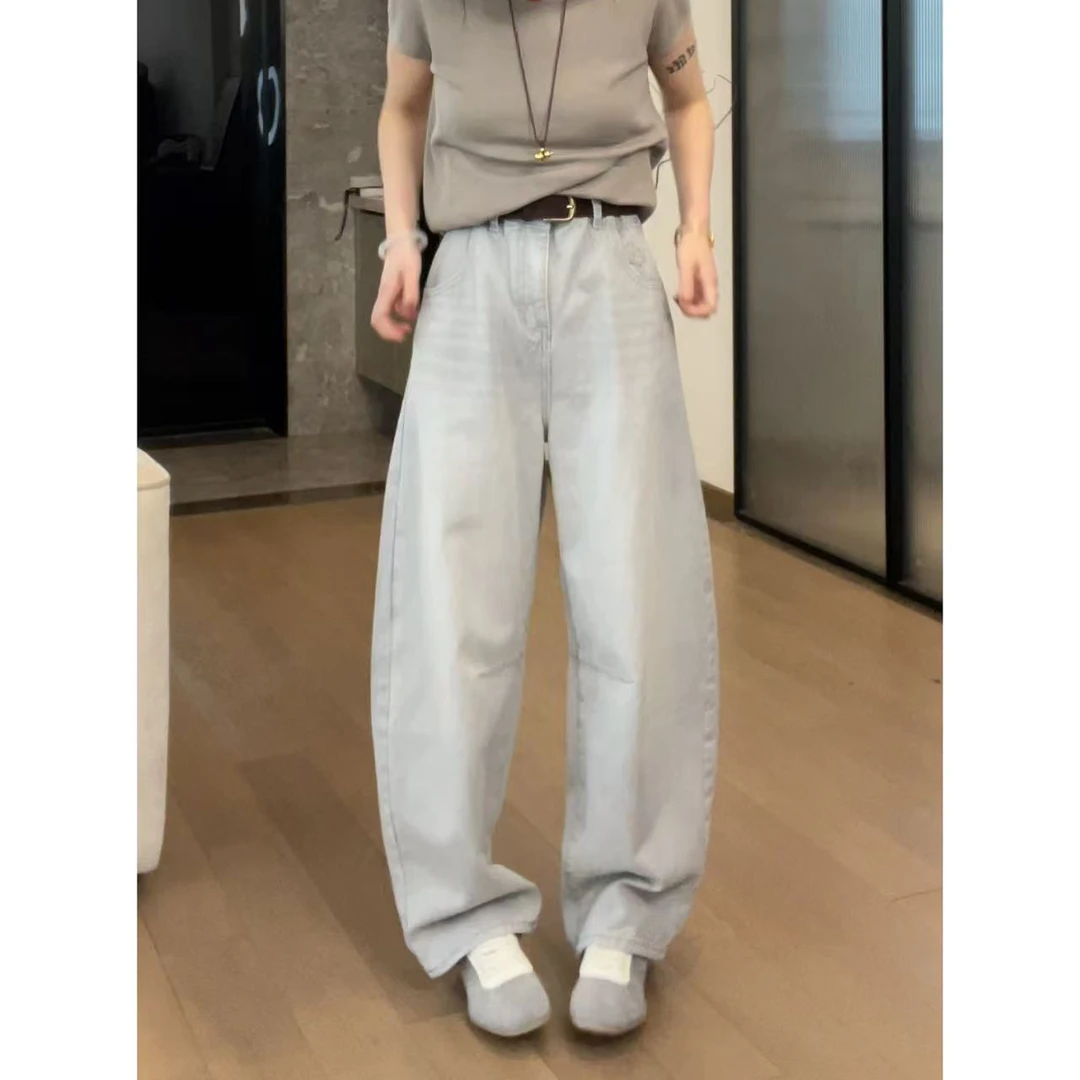 JOJO/玖了个玖 2025春 极简百搭立体剪裁经典弯刀牛仔裤 2502C478