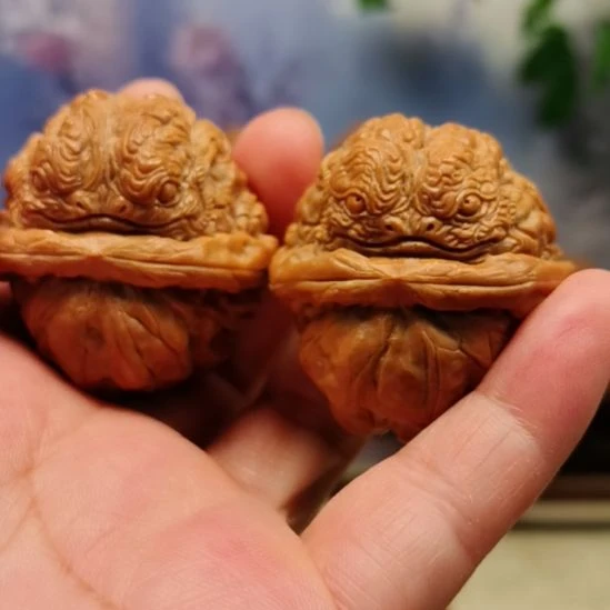 蛤蟆头金蟾手把件