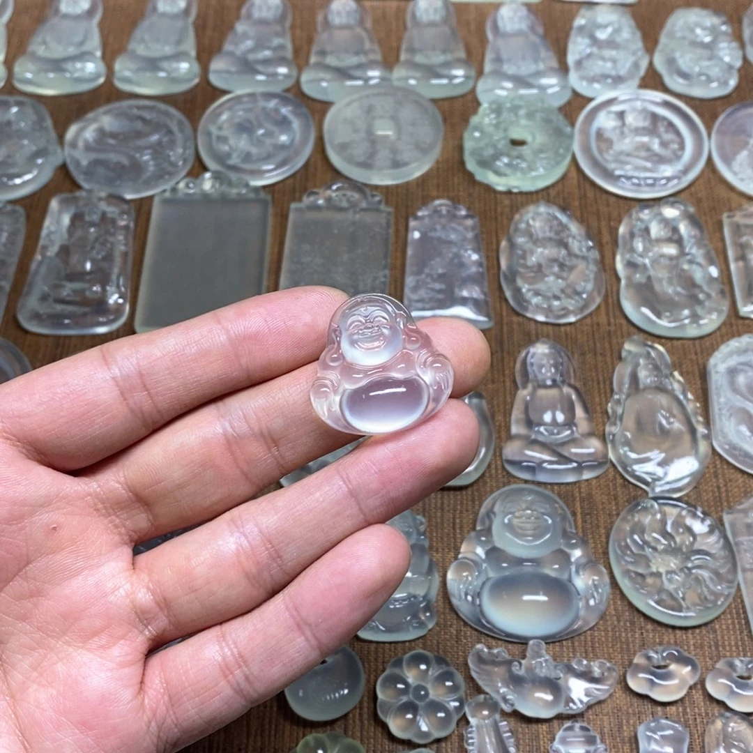 岫玉吊坠(不含链)未镶嵌