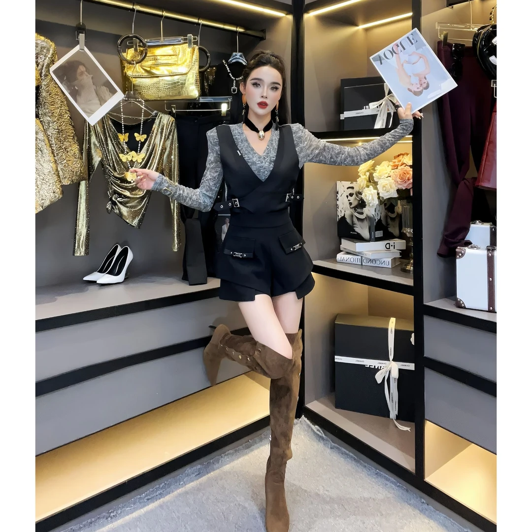 欧货女装-假两件网纱拼接马甲长袖T恤2025秋季设计感修身显瘦上衣