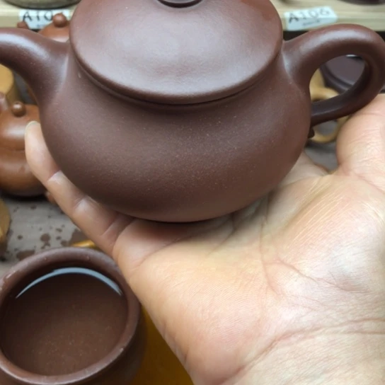 紫砂茶壶紫泥潘壶260豪升左右