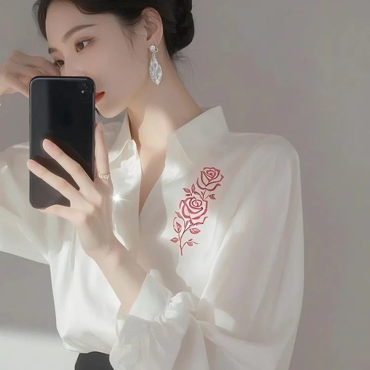 高级感超好看白色印花衬衫女2025春季新款法式轻奢独特漂亮衬衣服