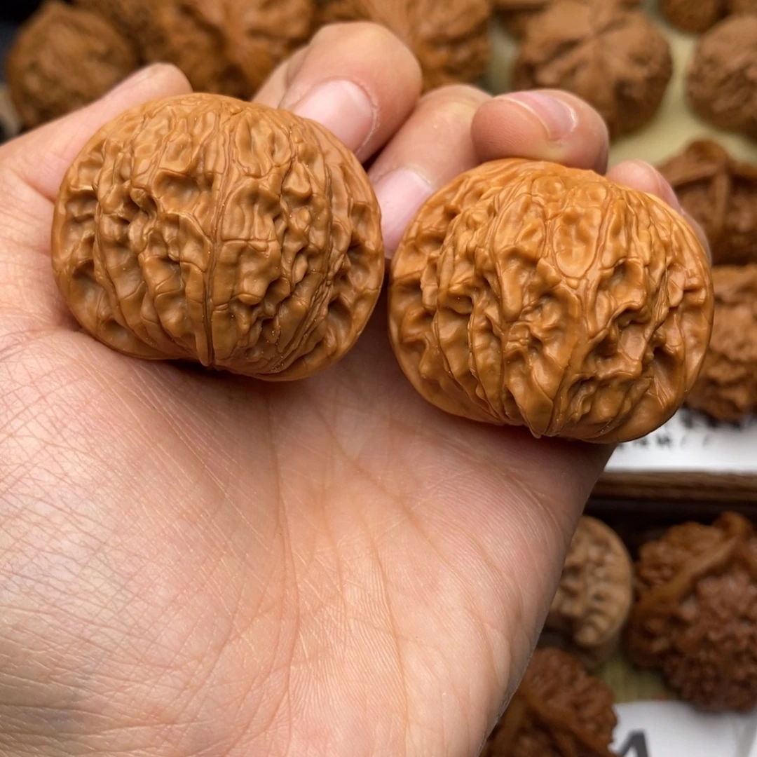 文玩核桃把件188号39磨盘