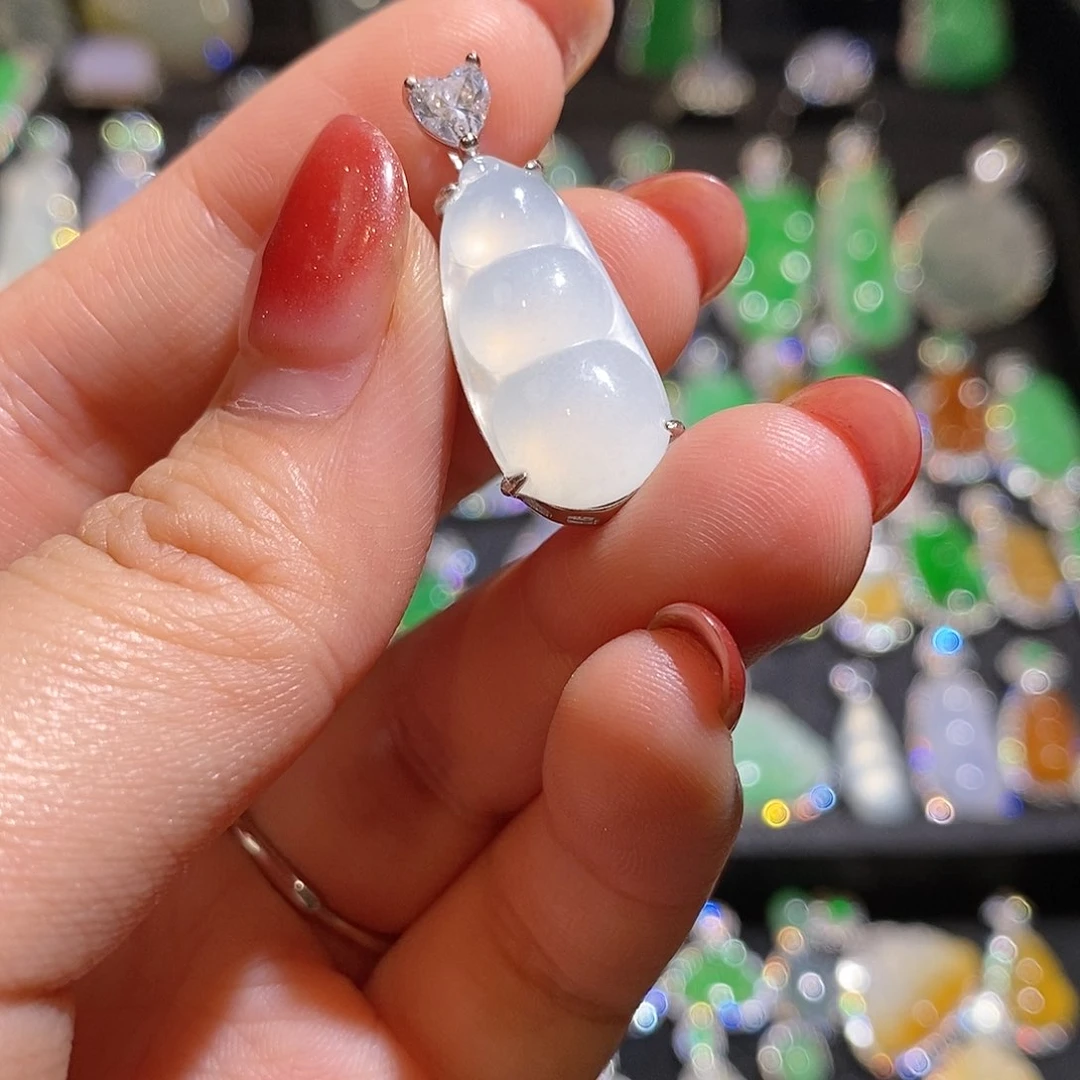 颈饰银S925镶嵌翡翠天然翡翠