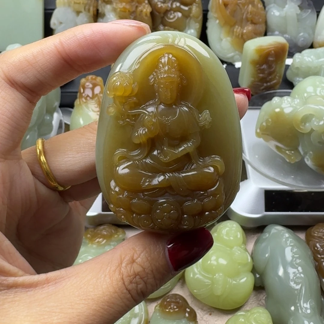 独***败和田玉未镶嵌挂件