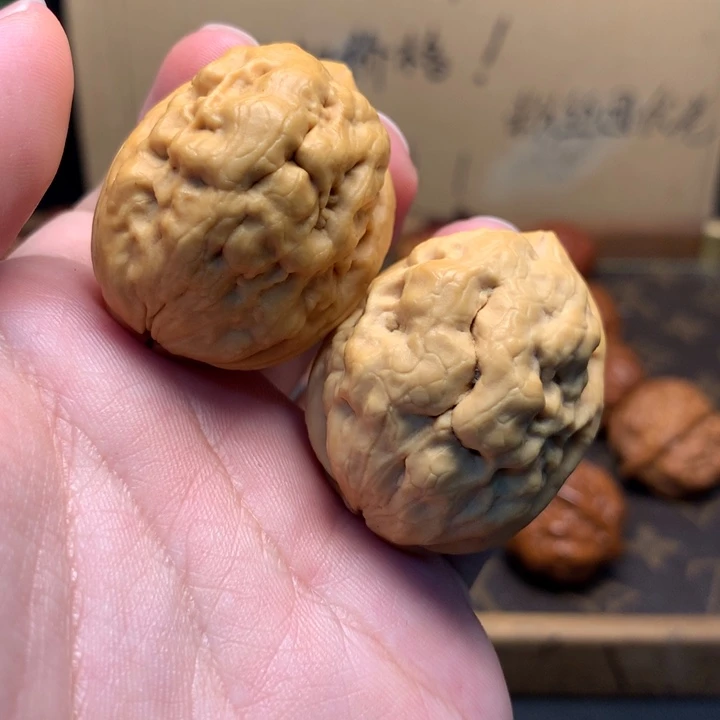 文玩核桃把件苍*高端