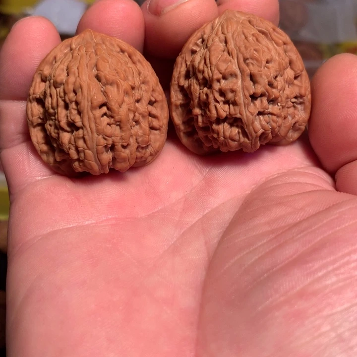 文玩核桃吊坠红玛瑙3.66