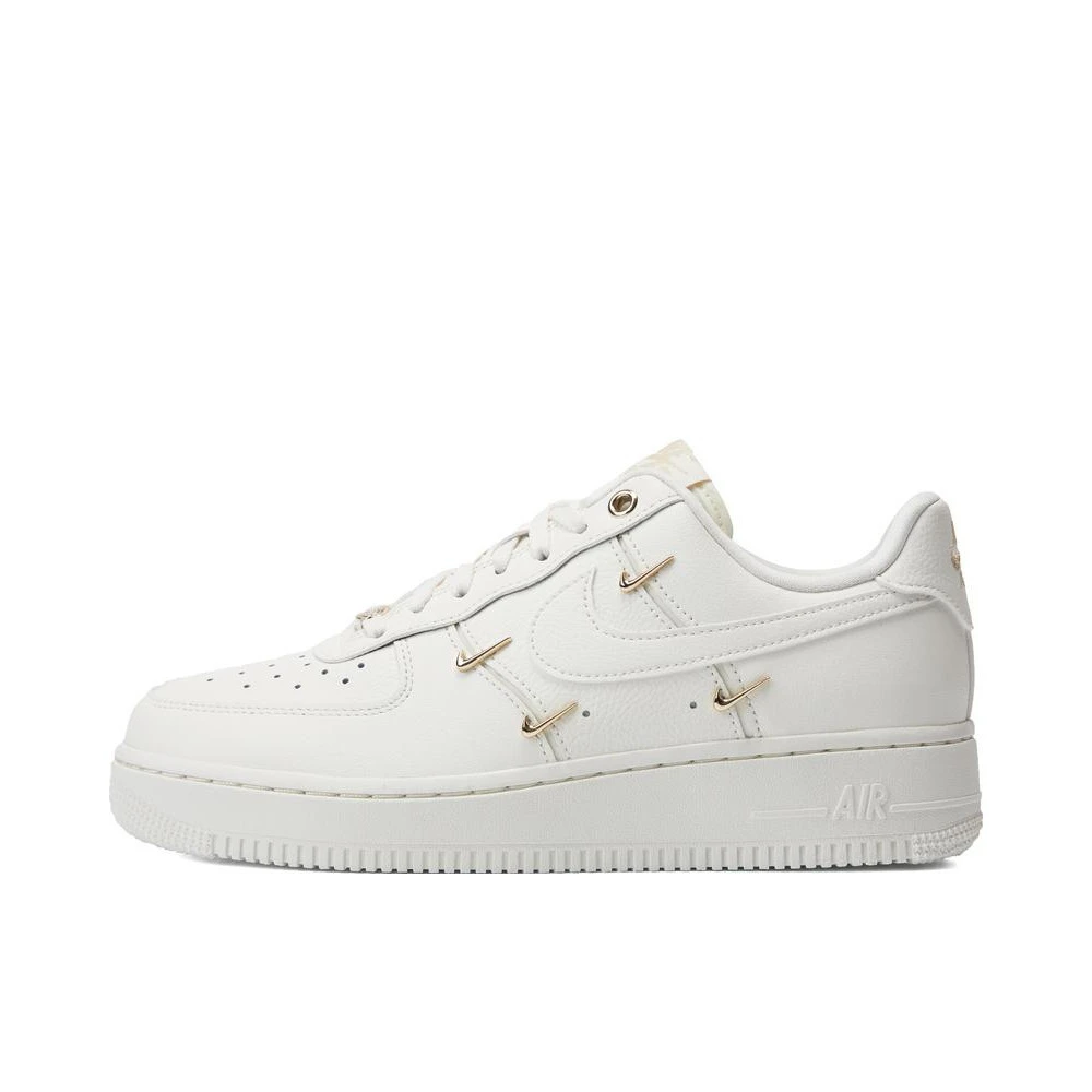 NIKE耐克女子WMNS AIR FORCE 1 '07 LX流光风金钩板鞋FV3654-111