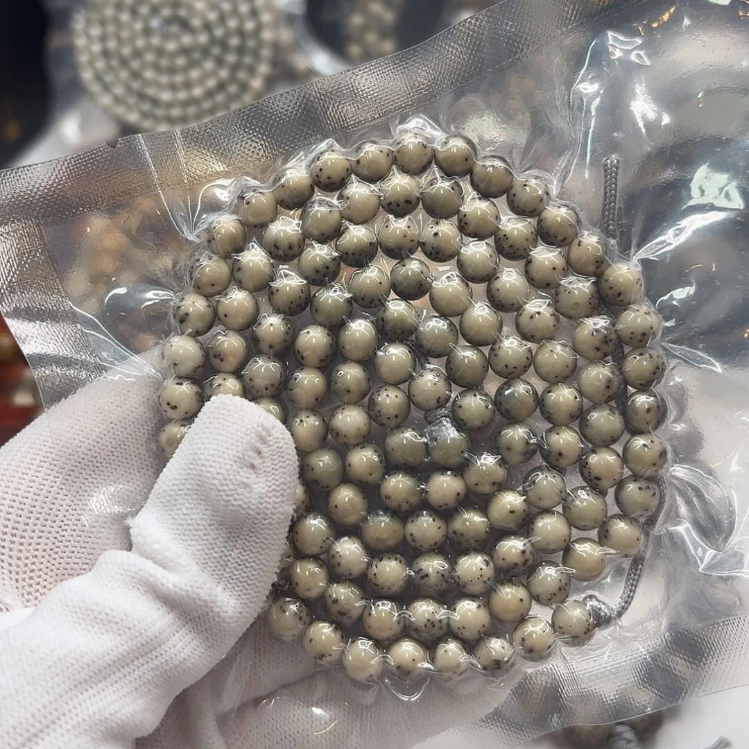 吊坠星月菩提106梵天糯冰绿背河豚7圆108