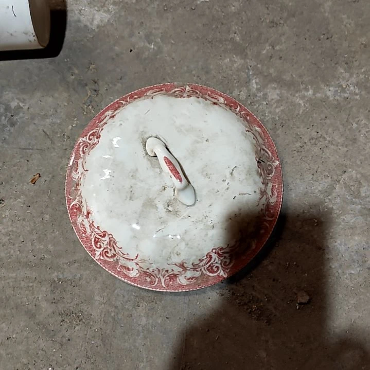 何***澄瓷片盘子碗茶壶啥都有