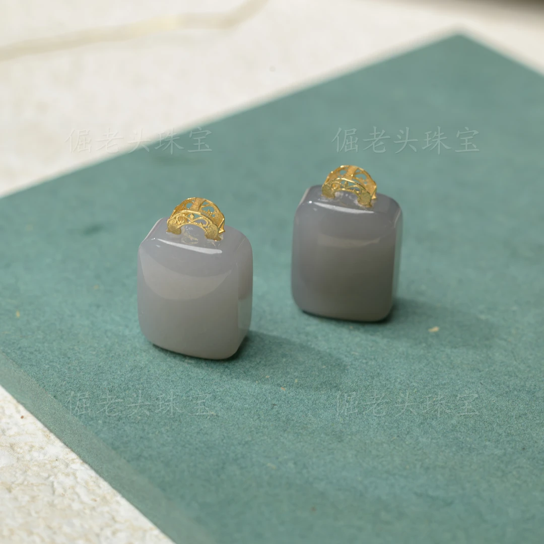 【倔老头工厂】18K金镶嵌和田玉烟紫方糖无事牌/配银链 多样性发一