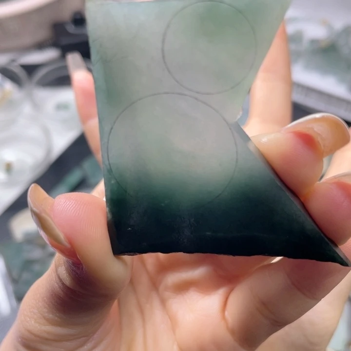 定制翡翠未镶嵌天然翡翠