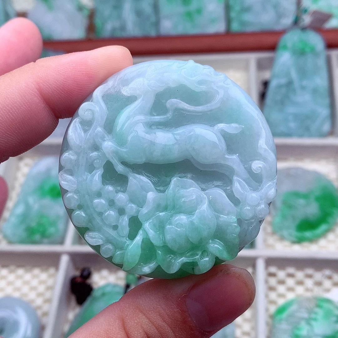 翡翠未镶嵌吊坠(不含链)