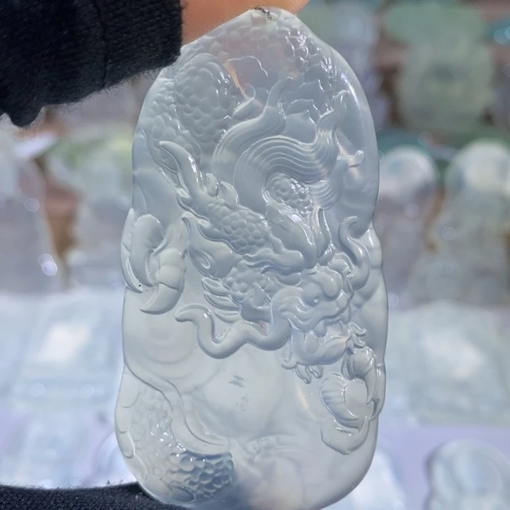 岫玉未镶嵌吊坠吊坠