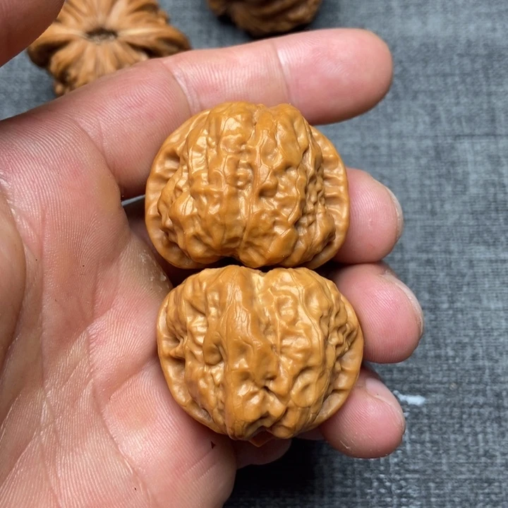 把件文玩核桃不***了蛤蟆帅了