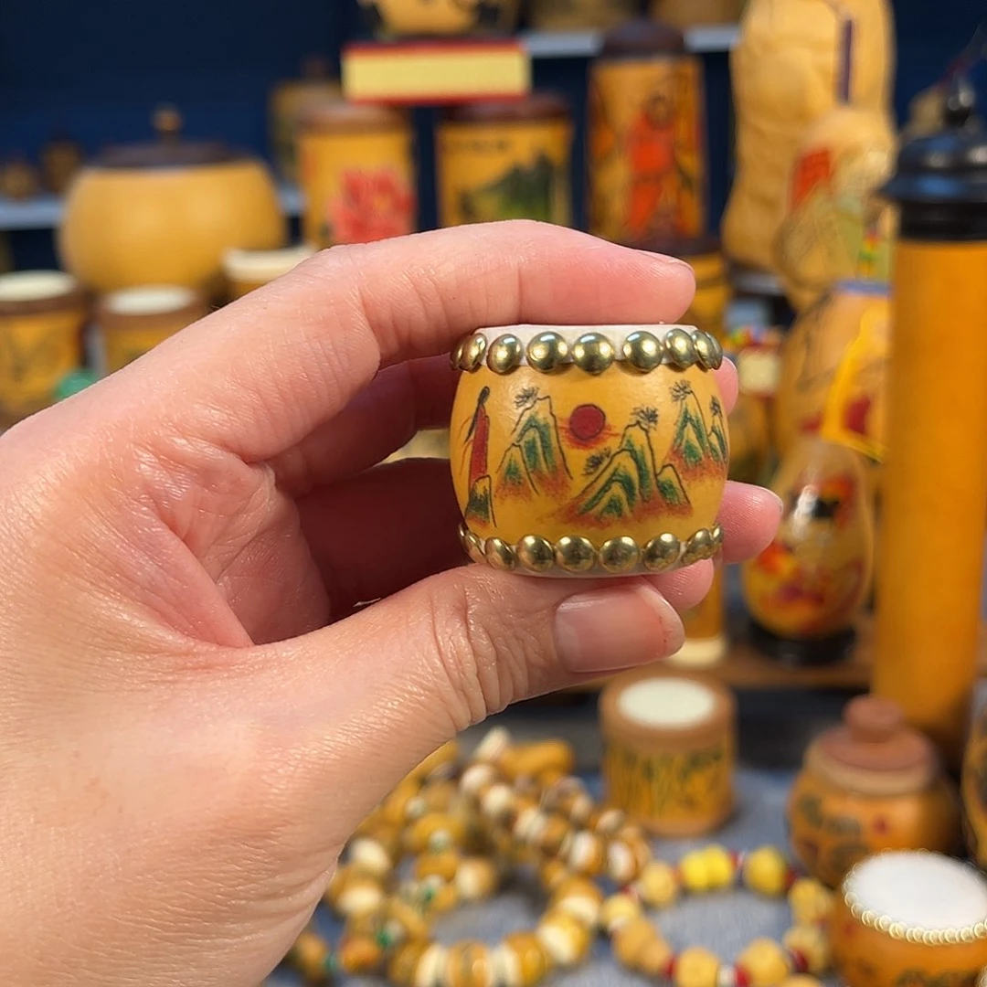 大叶紫檀（黑酸枝木类）