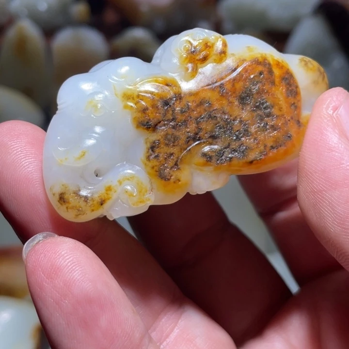 和田玉未镶嵌挂件