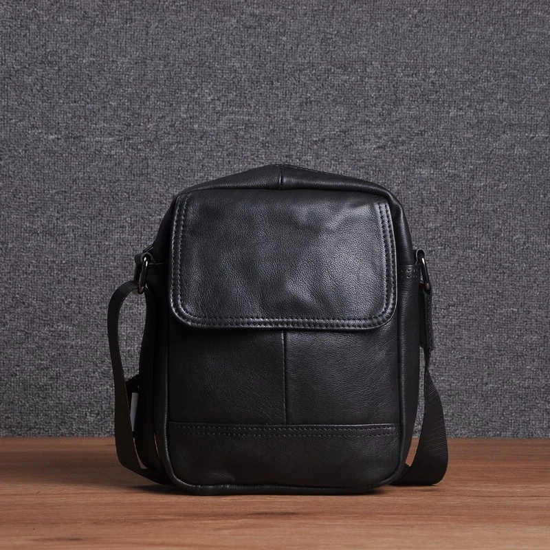 男包潮流单肩斜挎头层牛皮真皮休闲迷你方便包日常手机包英伦百搭