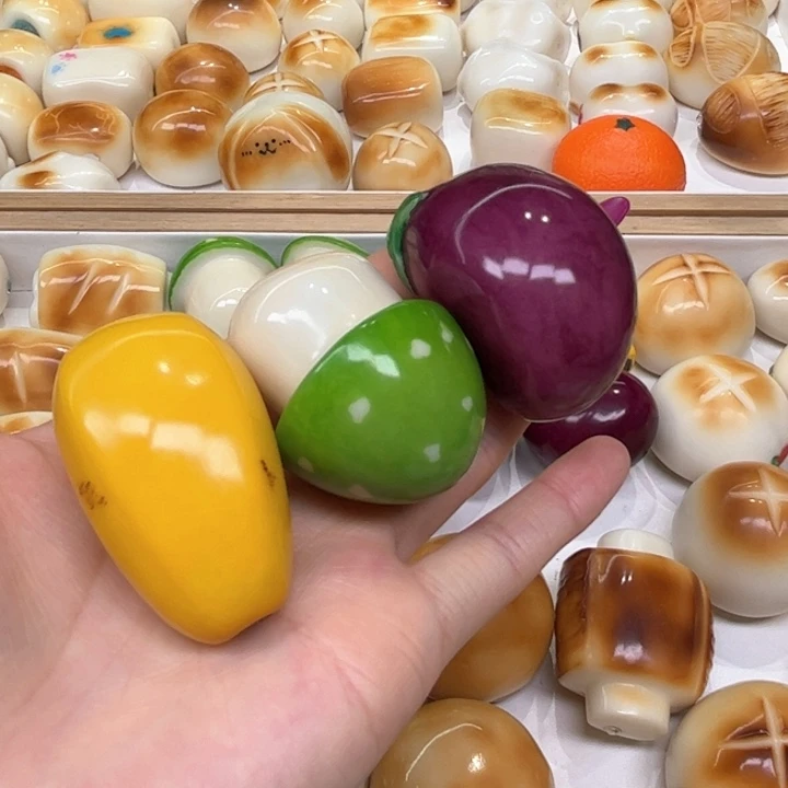 白玉菩提把件2.24.45象牙果把件发三个